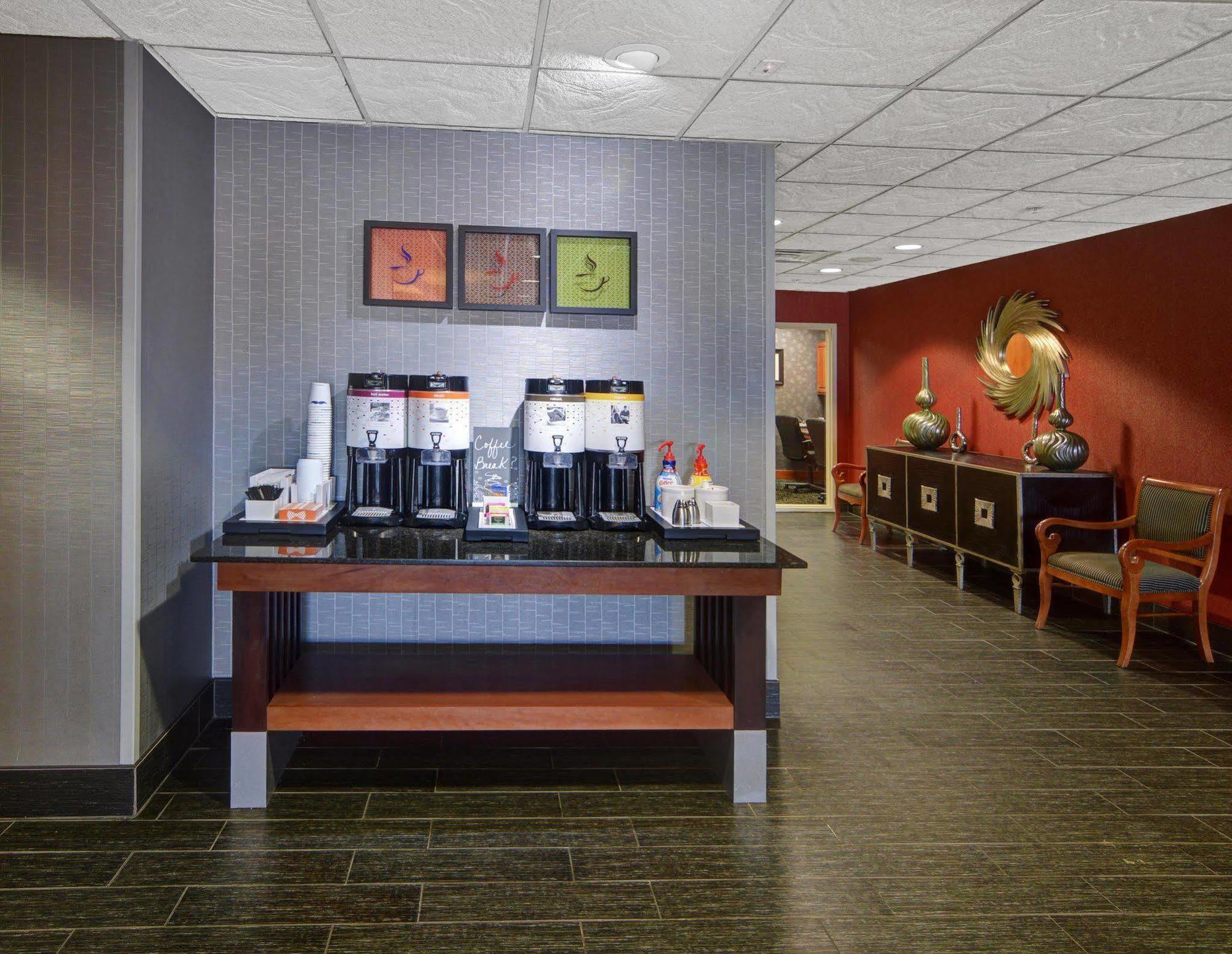 Hampton Inn & Suites Lawton Exterior foto
